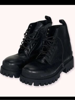 Balenciaga | Shoes | Balenciaga Chelsea Boots Men Size 42 Black